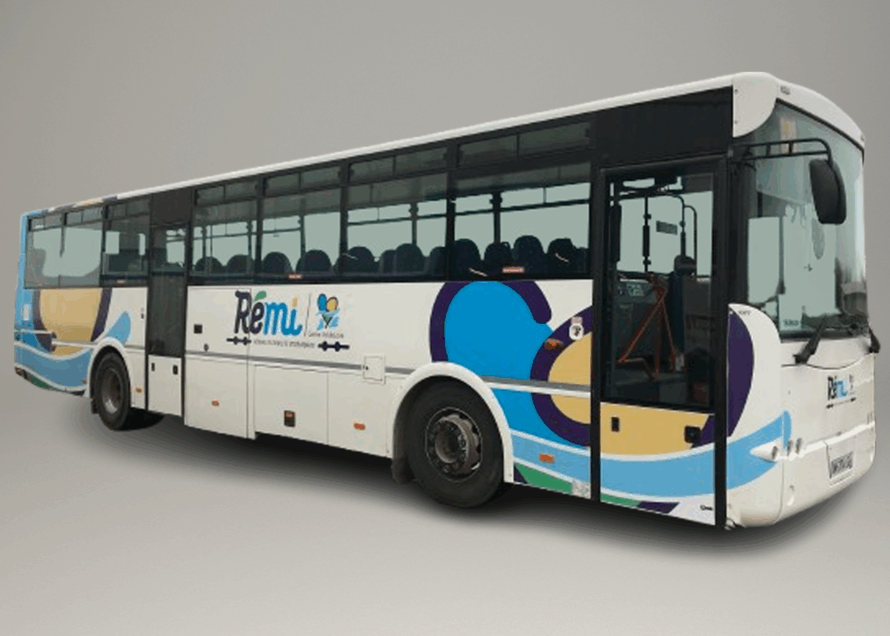 Habillage bus Rémi Région Centre-Val de Loire par Signarama Bourges