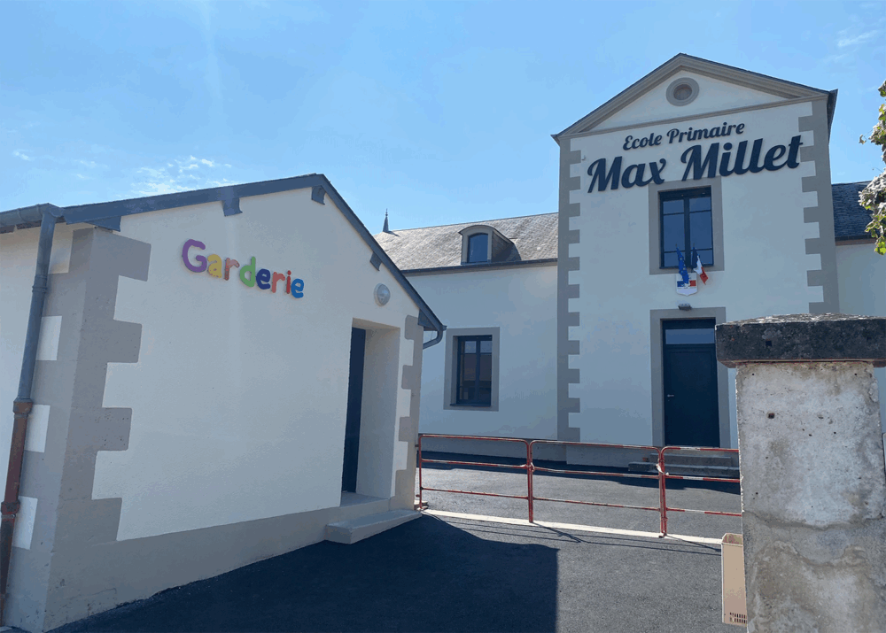 Enseignes École Max Millet et Garderie à Bourges réalisées par Signarama Bourges