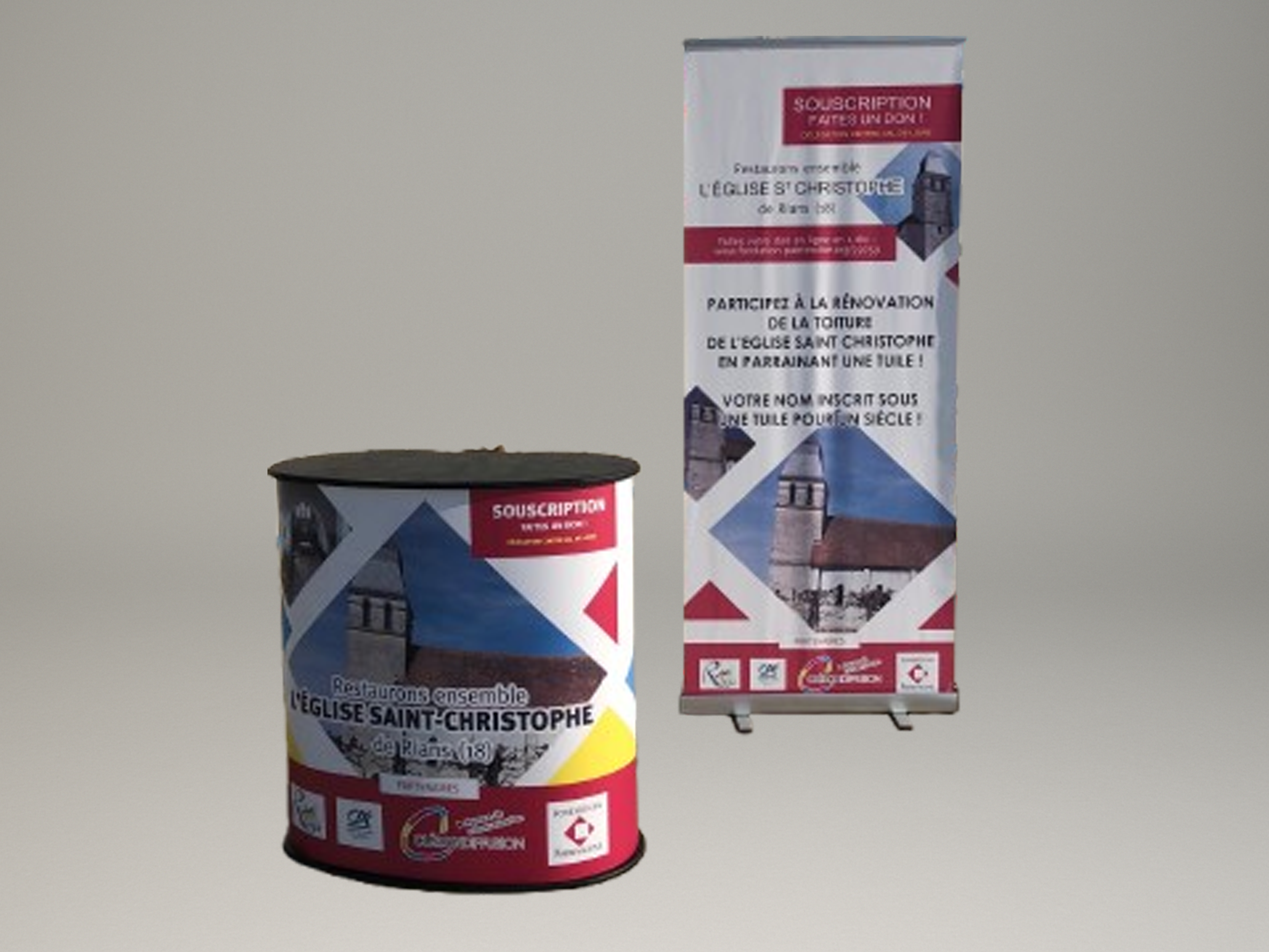 Stand et roll-up pour la souscription de rénovation de l’église Saint-Christophe à Rians.
