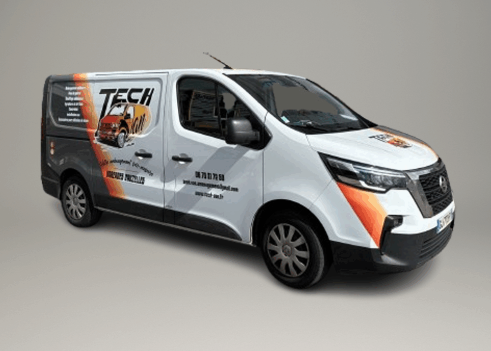 Flocage utilitaire Tech Van à Bourges par Signarama Bourges
