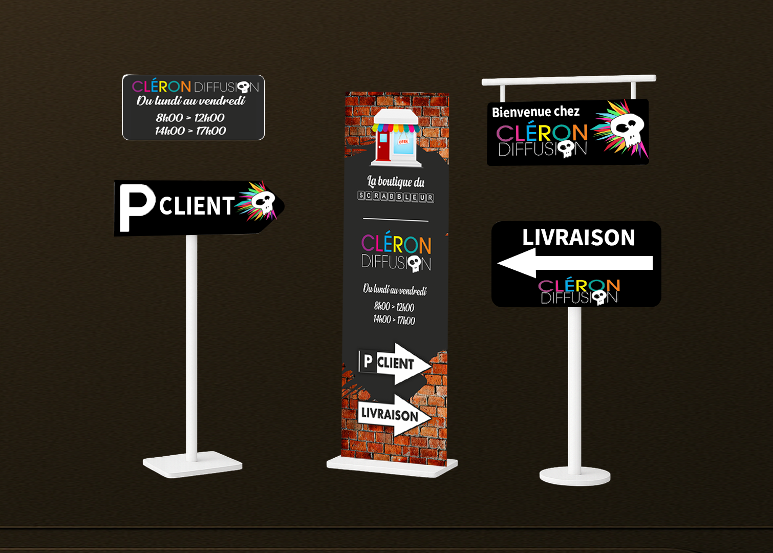 Signalétique extérieure Cléron Diffusion – panneaux directionnels, enseigne et totem d’accueil.