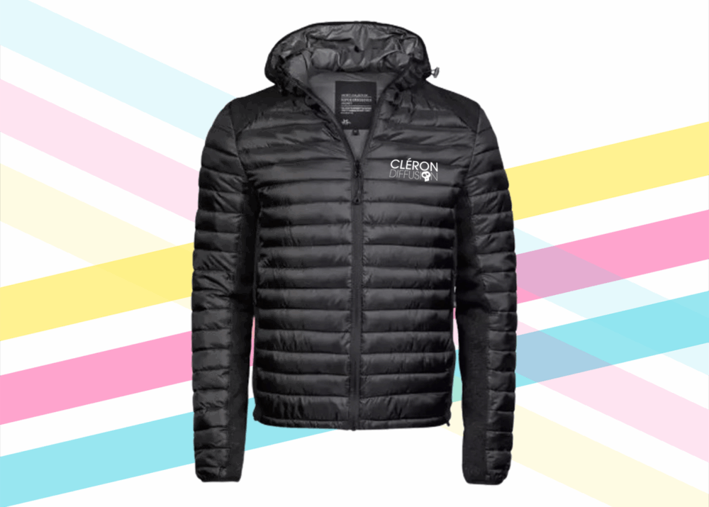Doudoune noire à capuche personnalisée avec logo CLÉRON DIFFUSION.